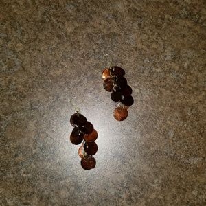 Brown shell earrings